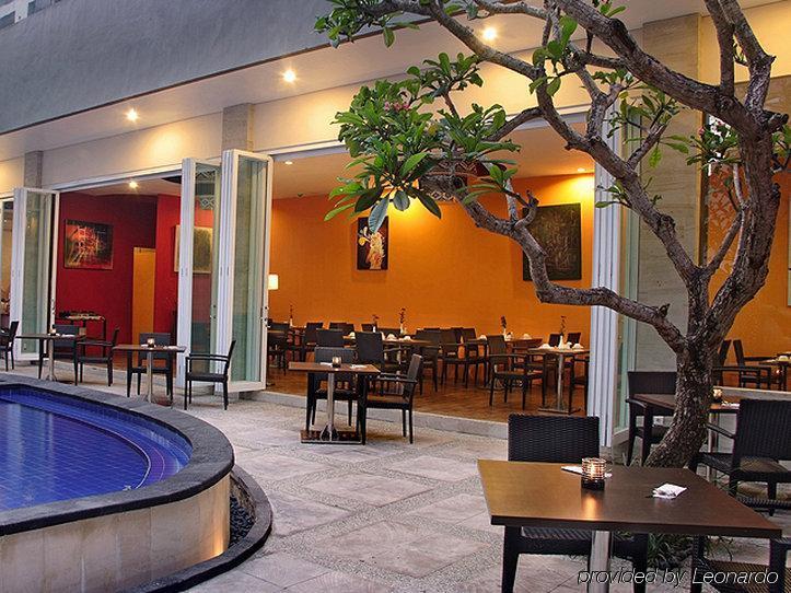 Inna 8 Lifestyle Hotel Denpasar Restoran foto